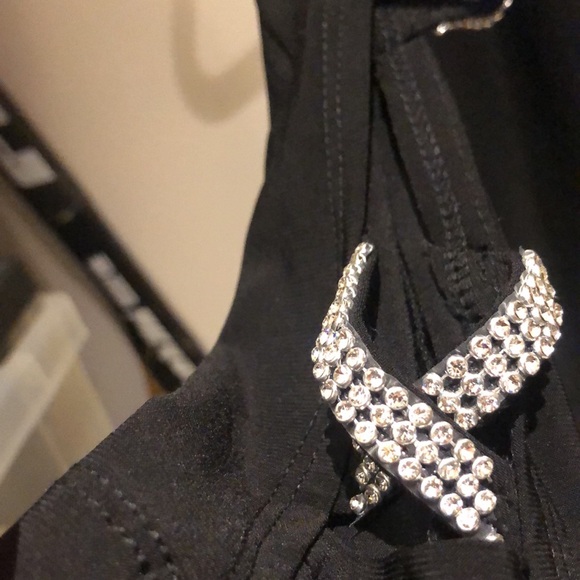 MSK evening glam top, cold shoulder style. 3 diamond sparkle”X”-shaped details. - Picture 5 of 7